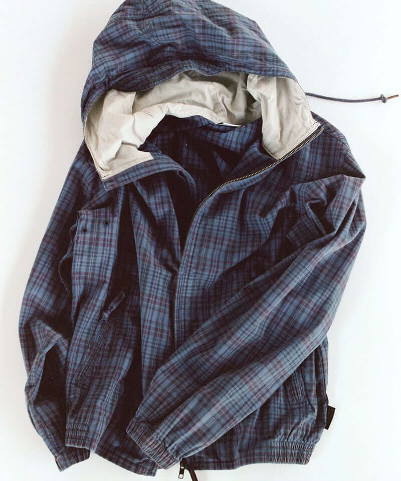 Gramicci Gramicci & thisisneverthat Washed Wind Jacket Color: NAVY PLAID
