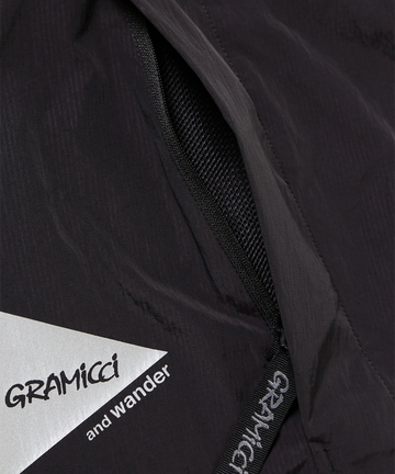Gramicci x And Wander Patchwork Wind Hoodie » Buy online now!