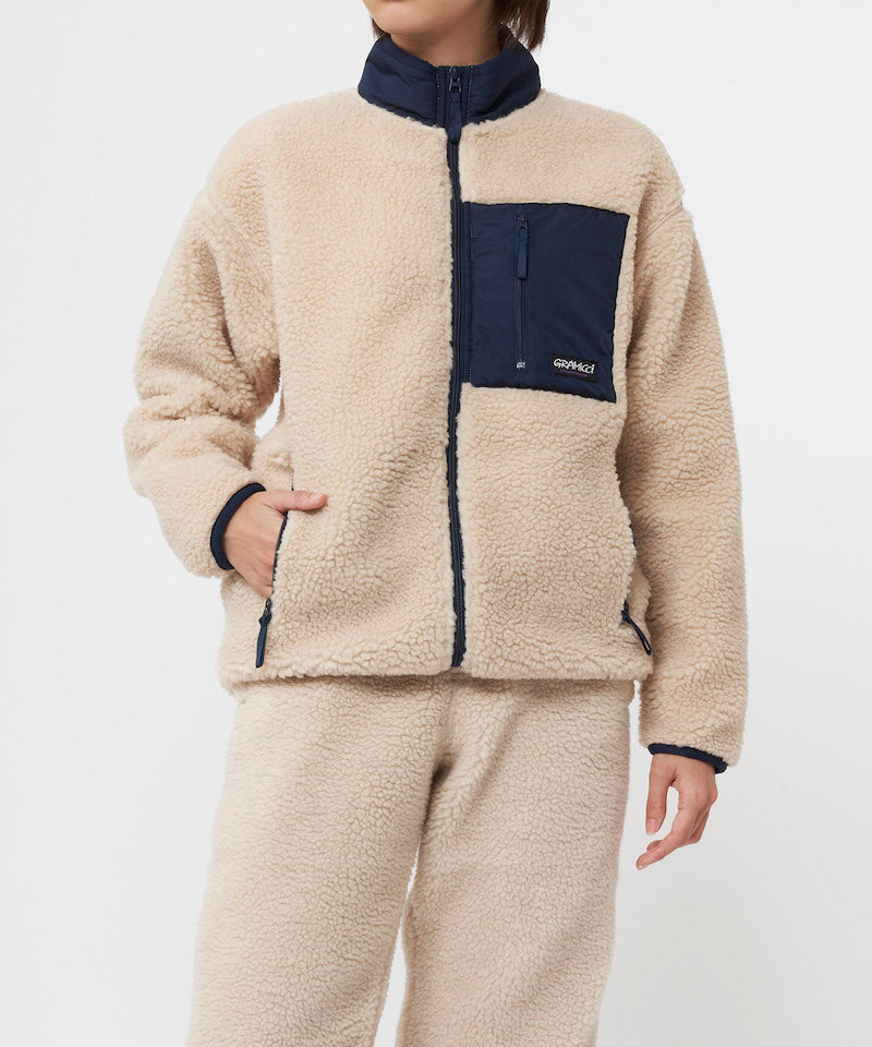 Women's sherpa fleece with stand-up collar - beige