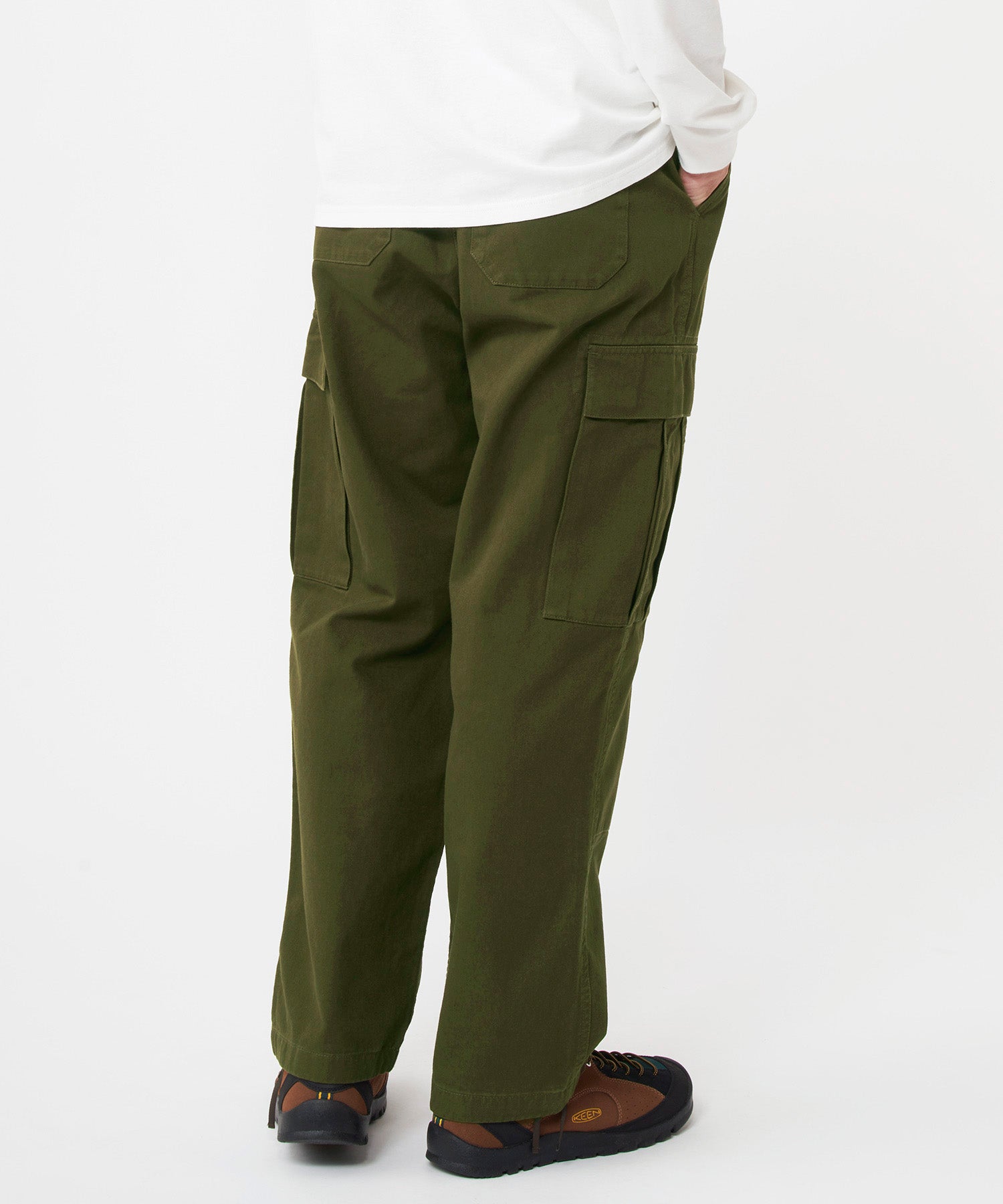 Big Cargo Pocket Pants | Cargo pants men, Green cargo pants, Cargo pants  outfit men