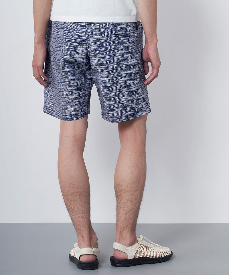 Wave Packable Short